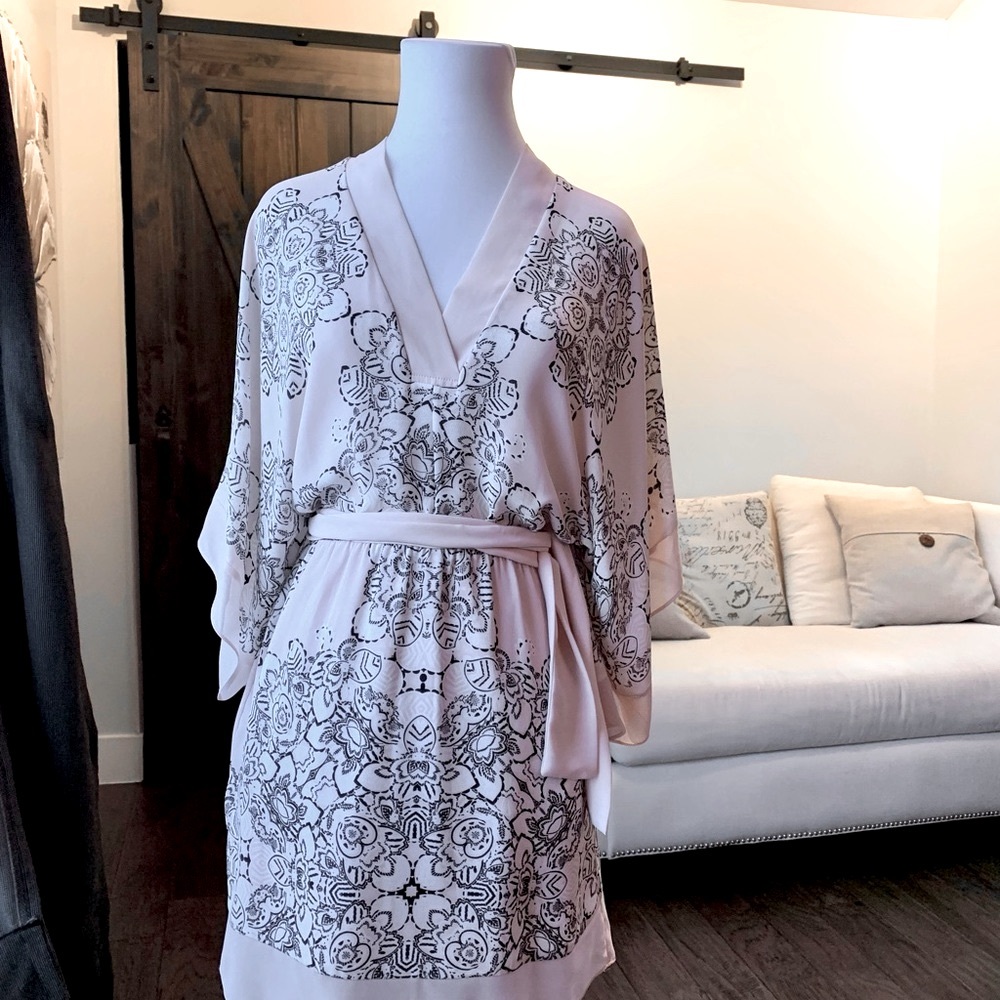 BCBG kimono dress